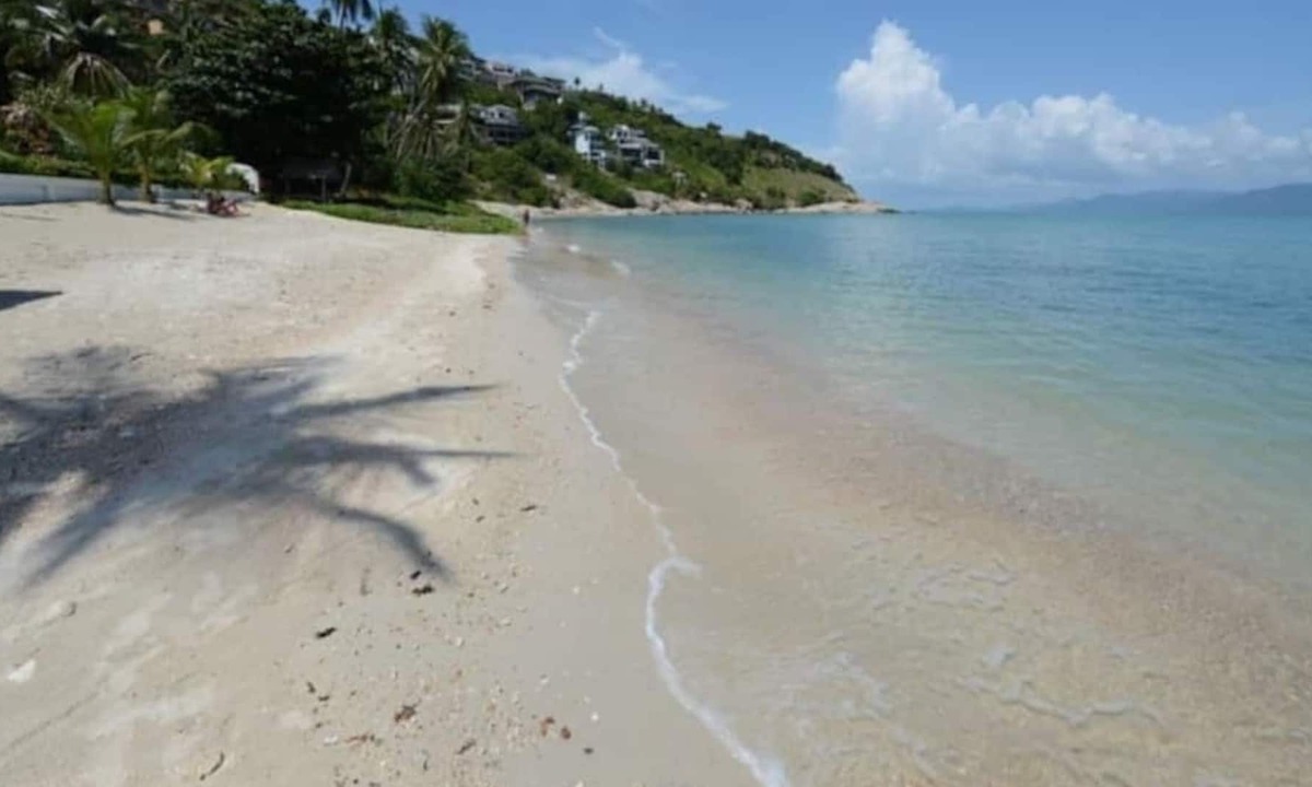 Moo 5 Villa | 4 Bedroom Villa on beachfront resort (TG39)