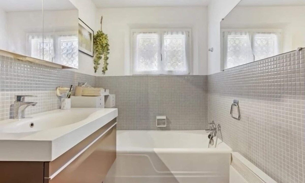 Boulouris-sur-Mer Villa | 4 bedroom villa. | swimming pool | parking | air conditioning