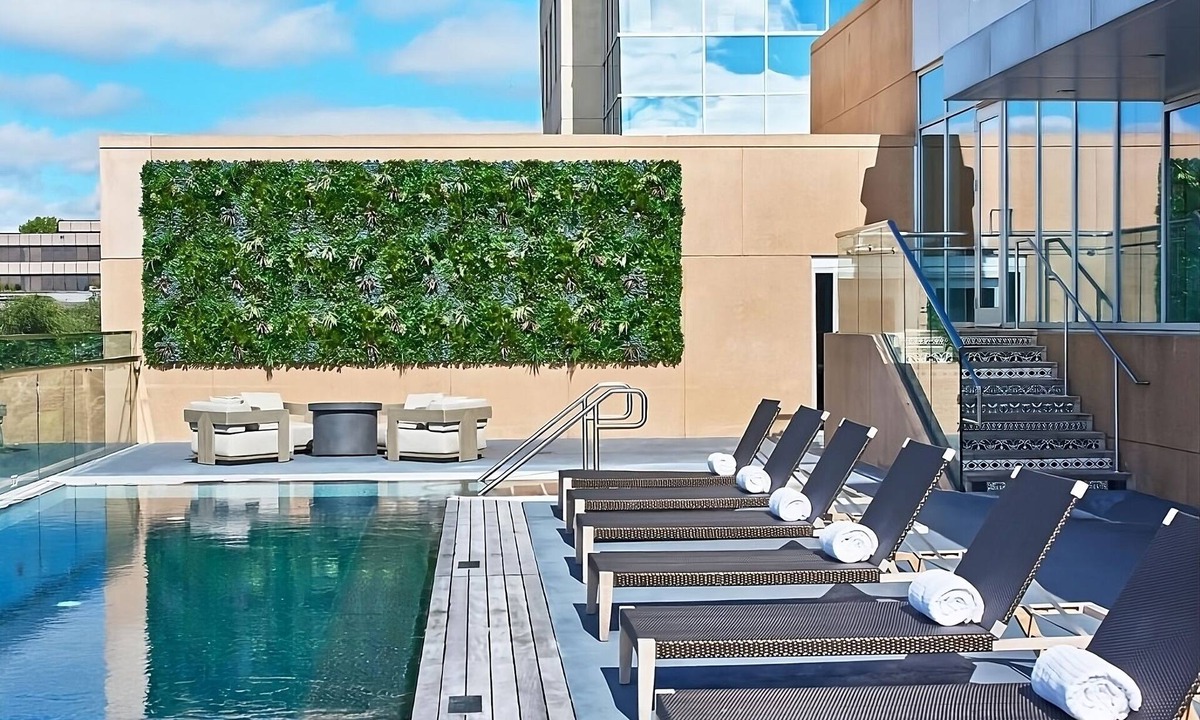 West Plaza Hotel | 4 Comfortable Units! Onsite Pool, Pets Allowed, Near Nelson-Atkins Museum of Art