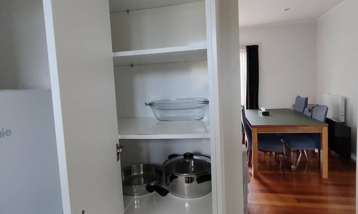 Mount Albert Ski Chalet | 4 double and 2 Sofa Beds in 2 Bedroom