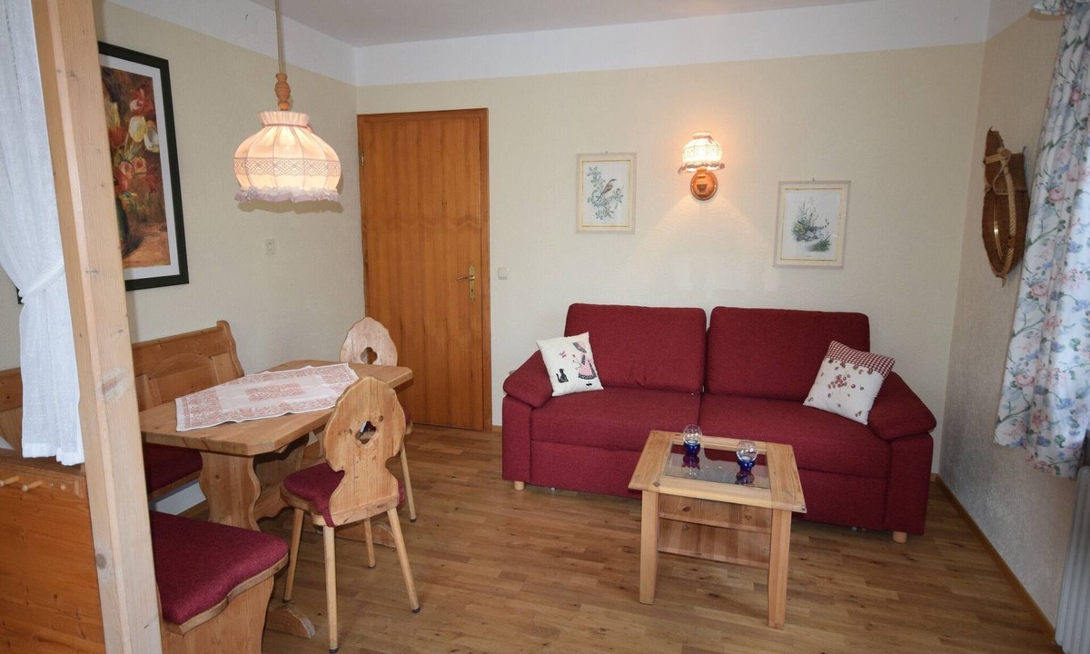 Grassau Apartment | 4. Fewo Wilder Kaiser, 36 qm, 1-3 Pers., 1 Schlafzimmer, 1 Wohn-Schlafraum, Süd- und Ostbalkon