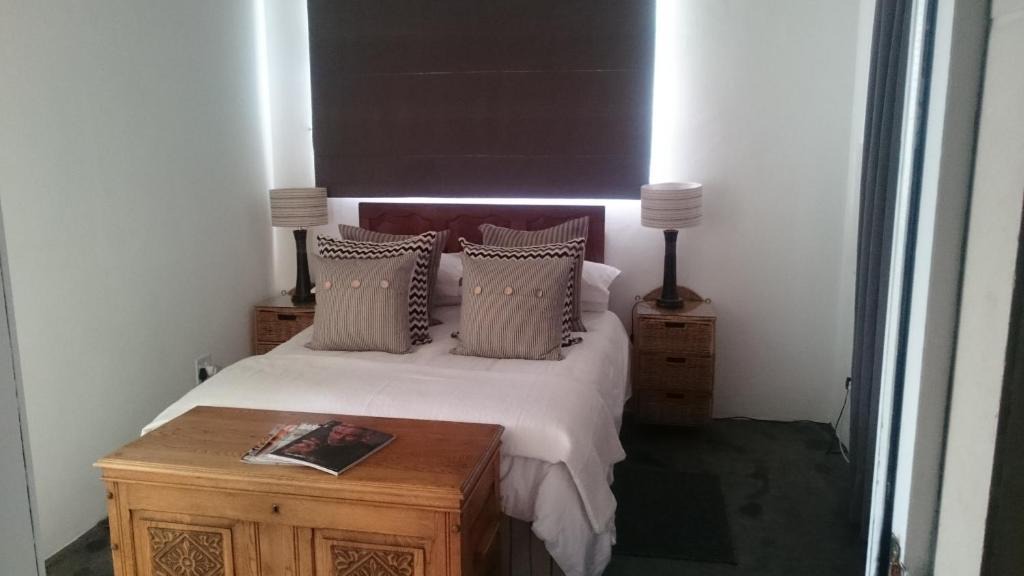 Nottingham Road Apartment | 4 On Braemar - Flat B