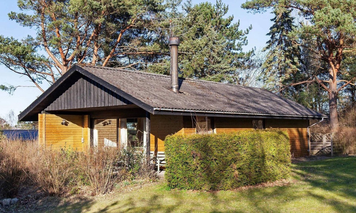 Hoeve Strand House | 4 person holiday home in Asnæs