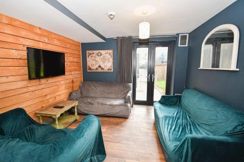 Headingley Apartment | 4 Private Rooms in Shared Apartment with Kitchen