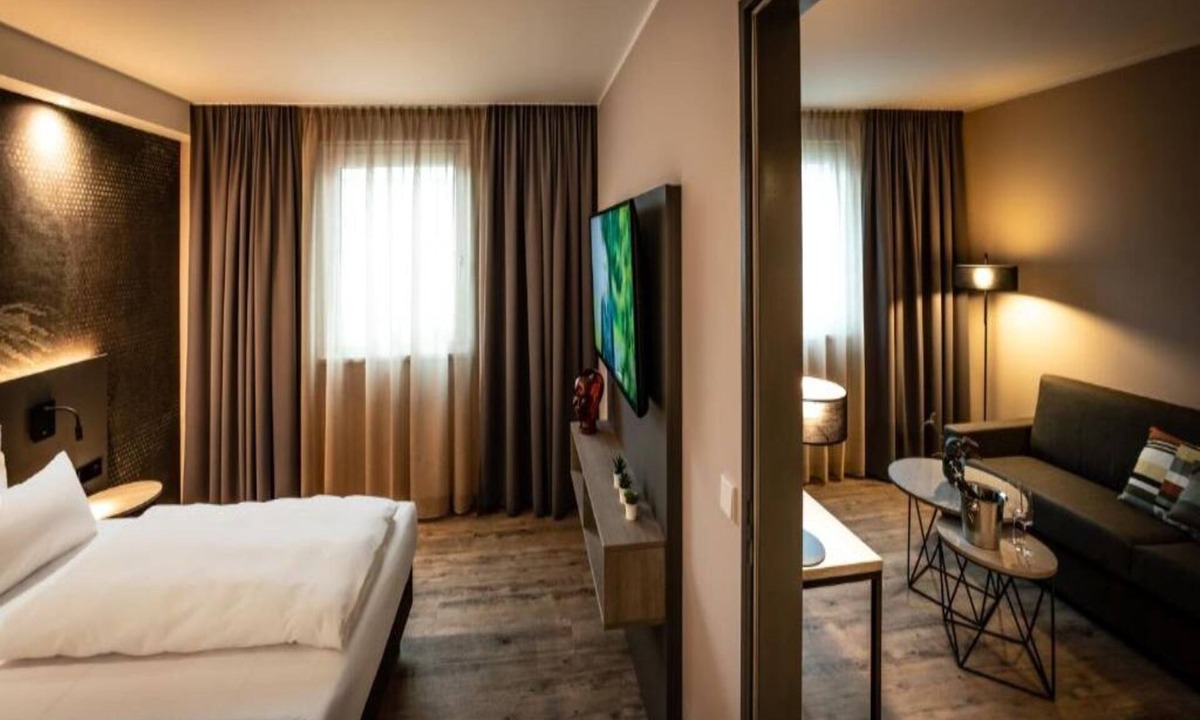 Korntal-Munchigan Hotel | 4 Sleek & Efficient Rooms Near Dining & Porsche Museum — Great Location!