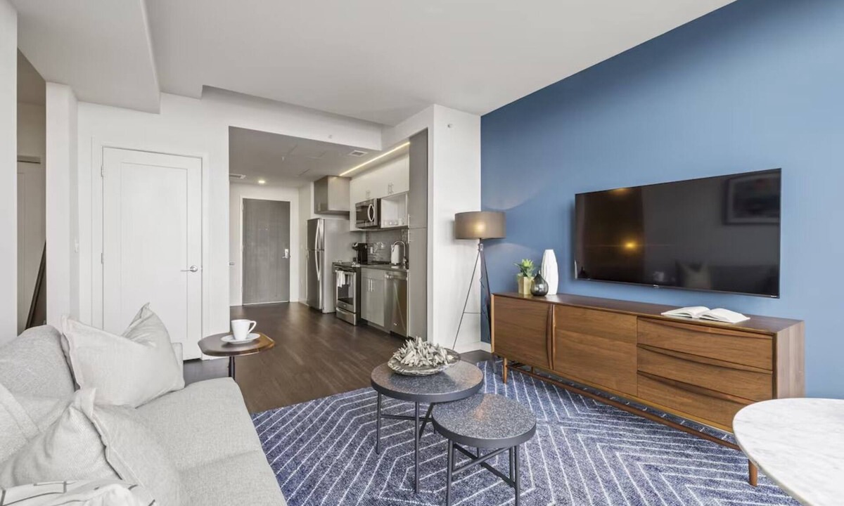 Bluemont Hotel | 4 Units | Arlington Apartment Stay | Near Parks & Trails | Comfort for Families