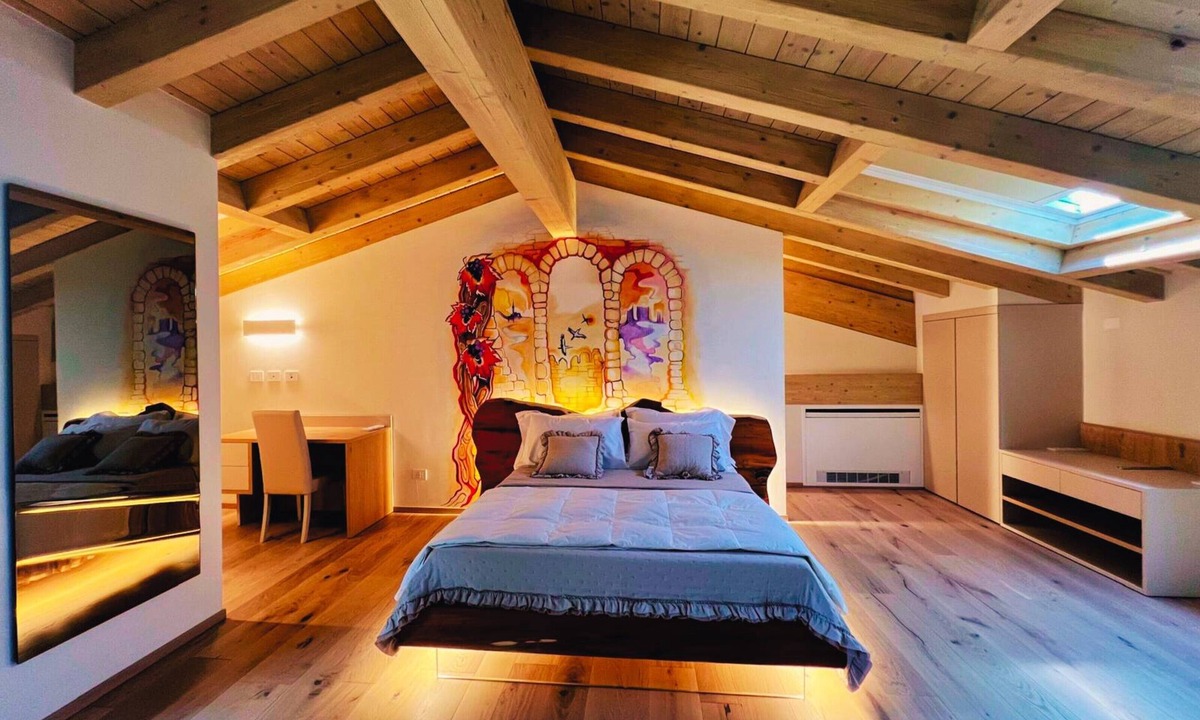 Lione Apartment | 45 m² Room with Private Bathroom – Up to 2 Guests