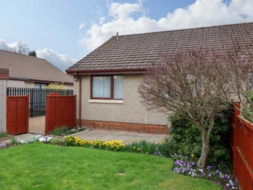 Cupar House | 48 Edenbank Road