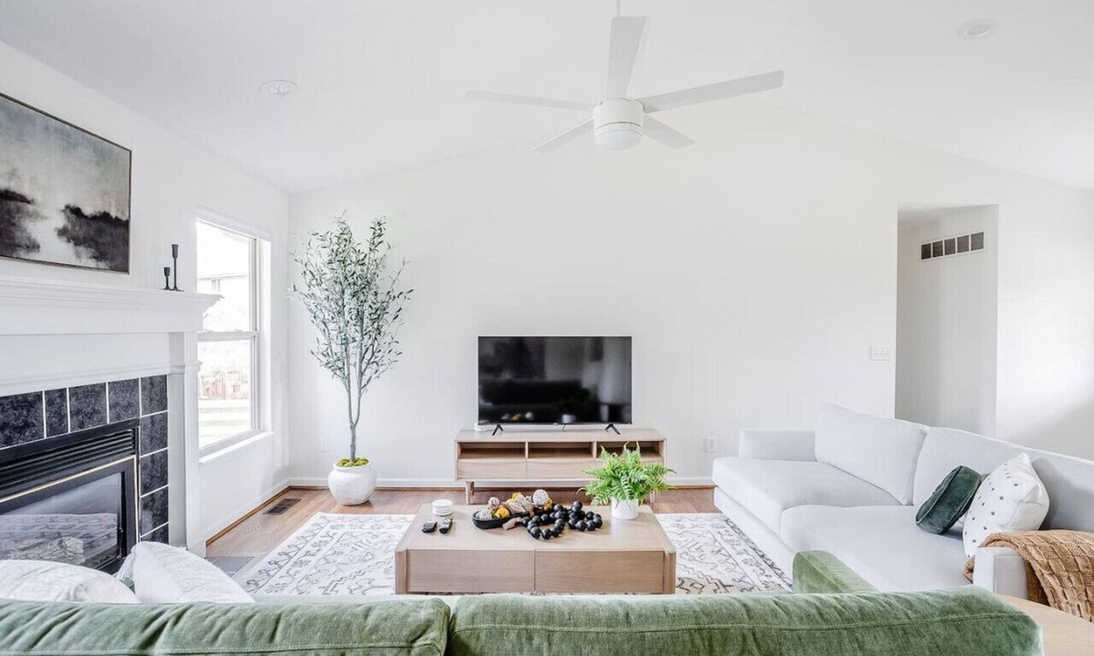 Lindenwald House | 4B Ranch by Spooky Nook w/Movie Room, Fenced Yard