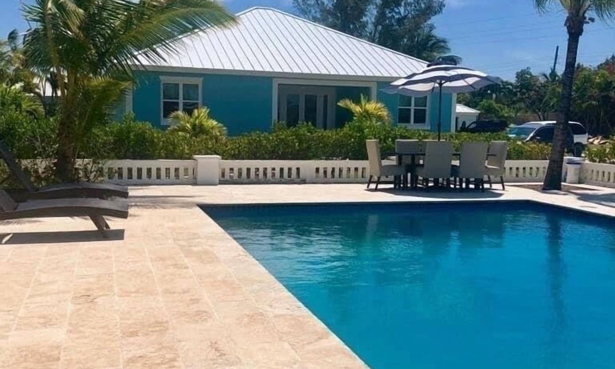 Lubbers Quarters Cay Villa | 4B4B Beautiful Mermaid Reef Villa 5- Pool & Beach - Pelican Shores, AB, Bah.