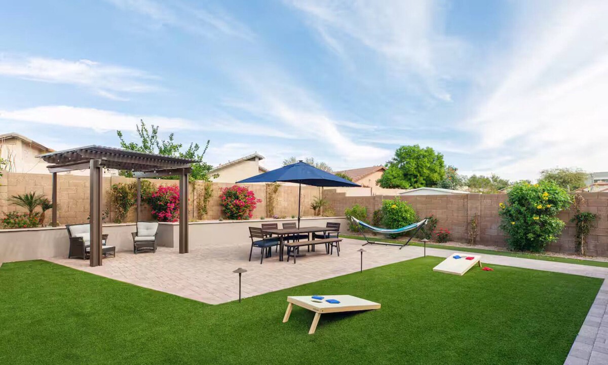 Desert Ridge House | 4BR/2BA house in NE Phoenix with crib and beautiful backyard