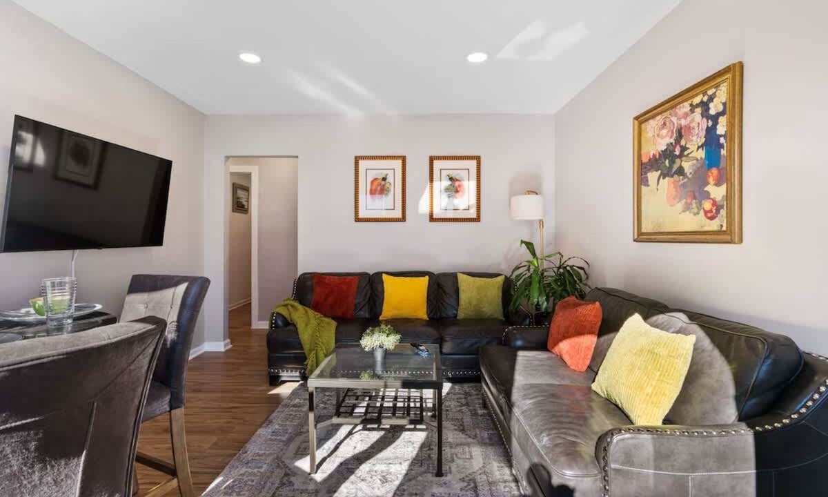 Hackensack House | 4BR Home w Parking, near NYC, MAJOR INTERNATIONAL SPORTING EVENT