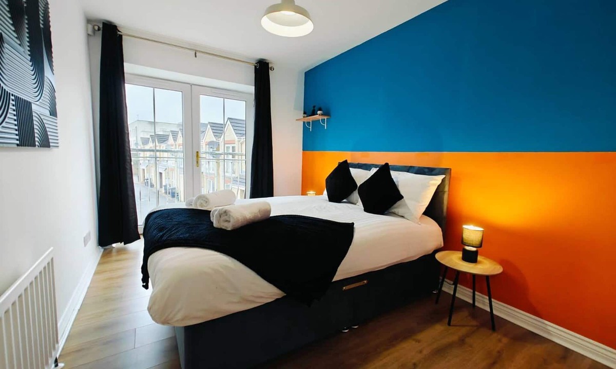 Ormeau House | 4BR Modern Ormeau House