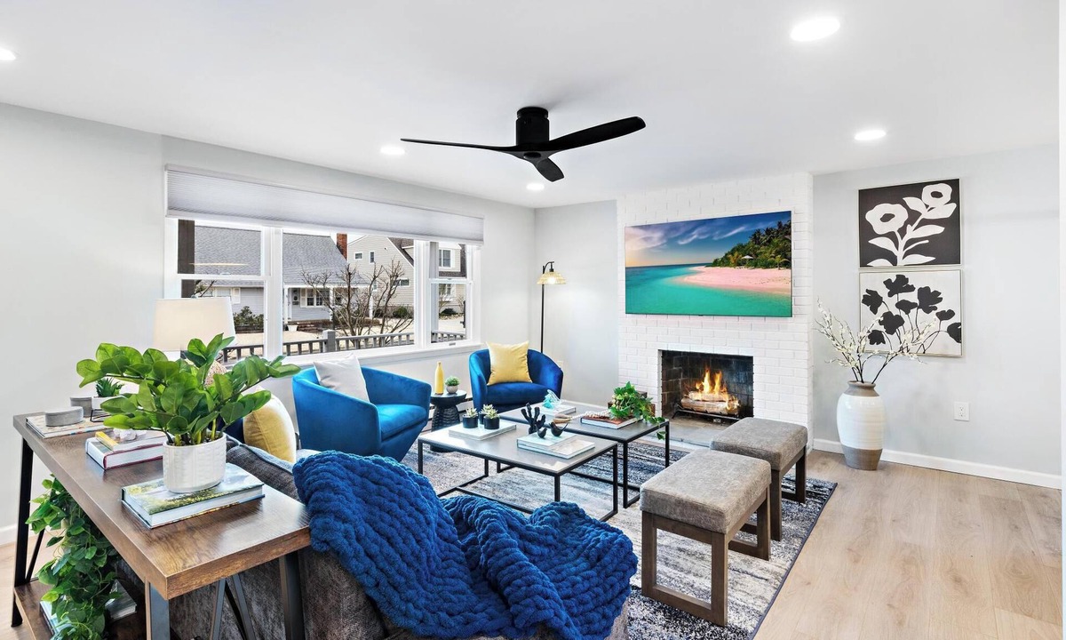 Beach Haven Terrace House | 4BR with HEATED POOL!