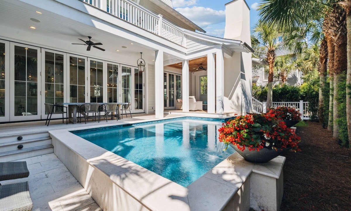 WaterSound Beach House | 5 Bed + 7 Bth Luxury Watersound Home With Private Pool