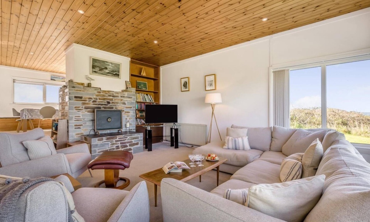 Trebetherick House | 5 Bed in Trebetherick (oc-t33296)
