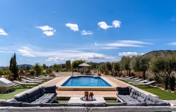 Jijona House | 5 bedroom accommodation in Jijona