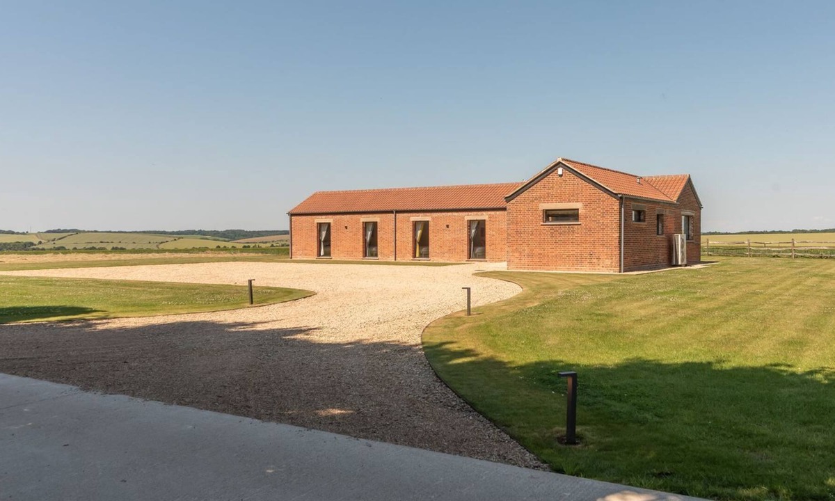 East Ilsley Cottage | 5 bedroom accommodation in East Ilsley, near Newbury