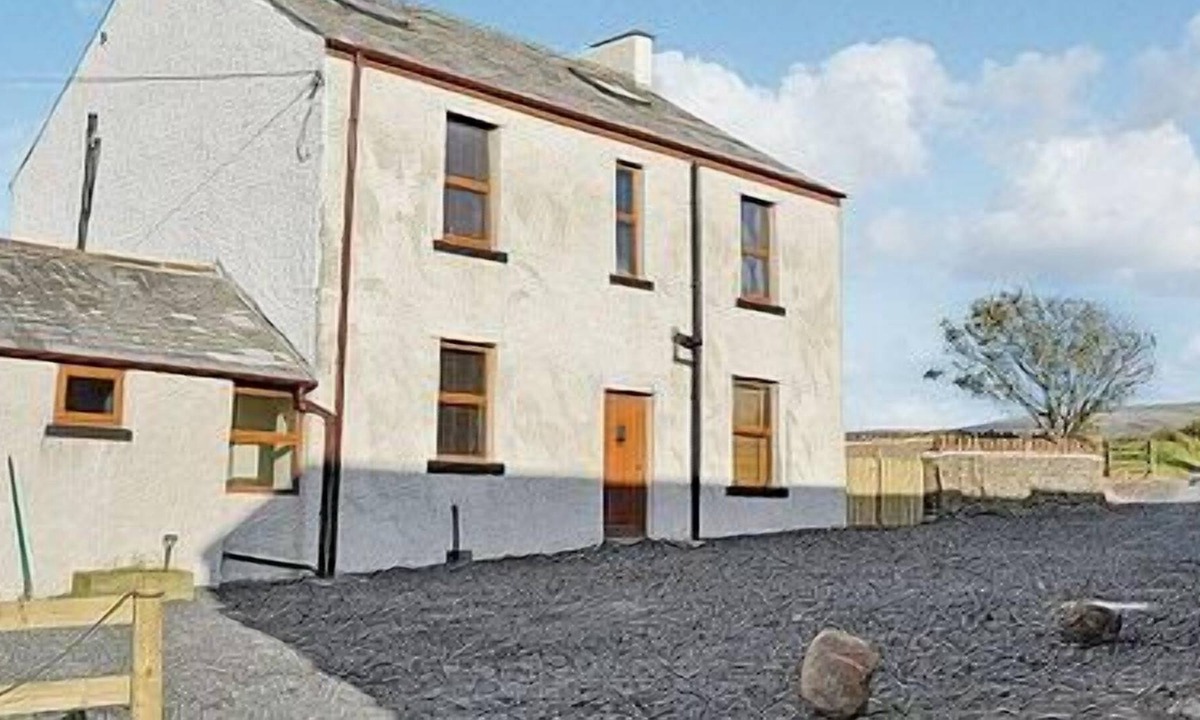 Whitbeck Cottage | 5 bedroom accommodation in Bootle Station, near Millom