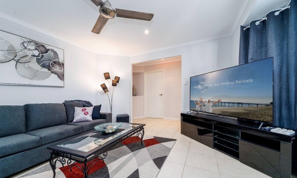 Urraween House | 5-Bedroom Comfort & Style