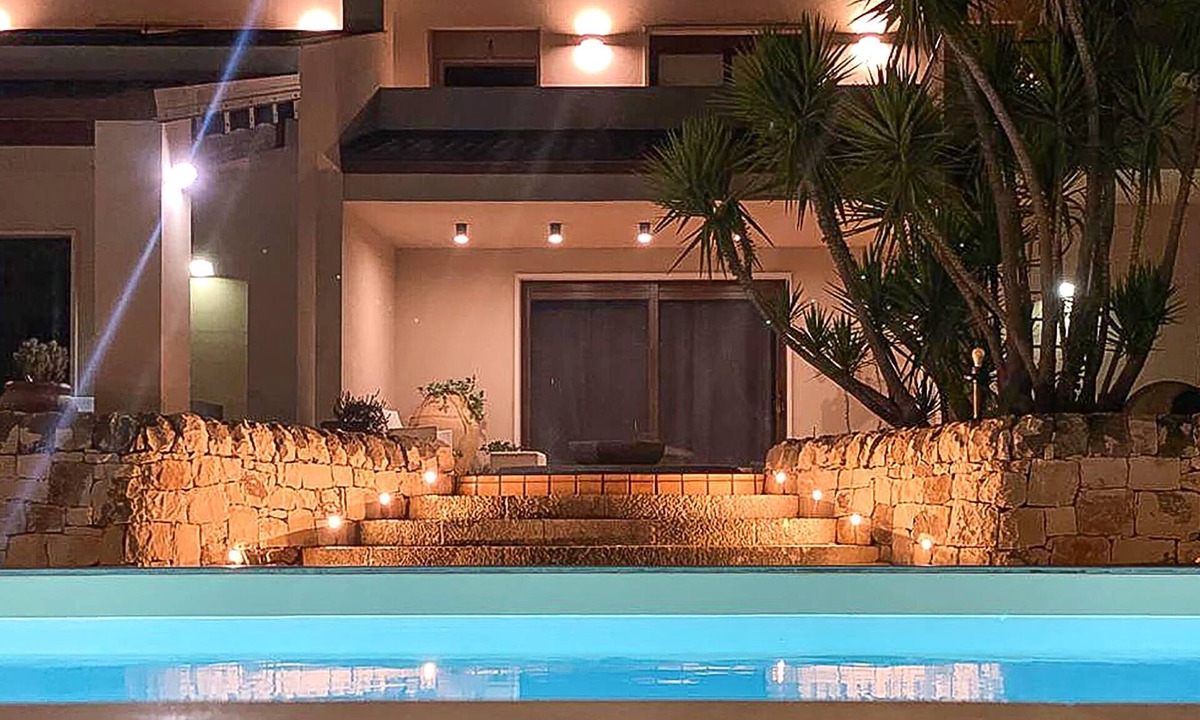 Casa Papa House | 5 Bedrooms Private Vacation Home In Modica