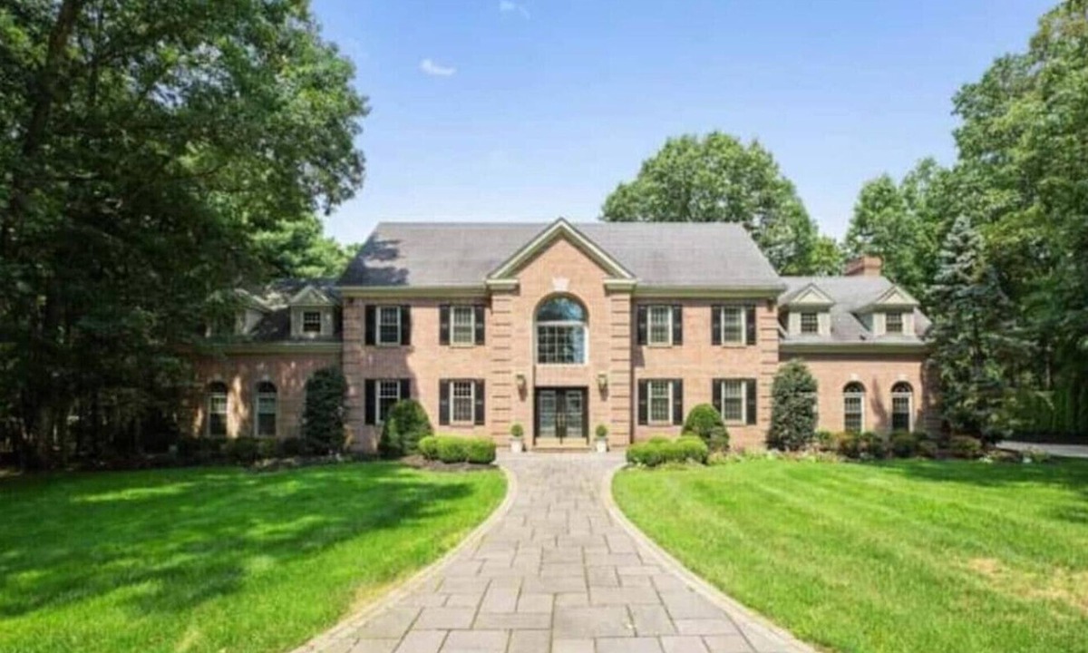 Richwood House | 5 Bedrooms | Indoor Pool | Huge Yard