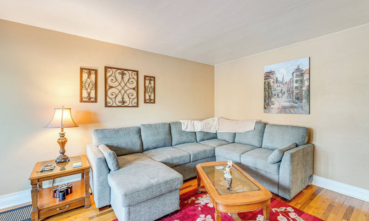 Loves Park House | 5 Mi to Dtwn Rockford: Pet-Friendly Home w/Yard!