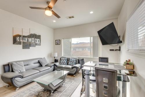 Glendale House | 5 Mi to Universal Studios: Family Gem w/Hot Tub!