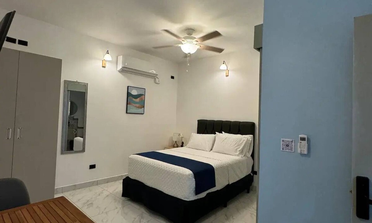 Dolorosa Apartment | #5/New studio apartment/Double bed/WIFI
