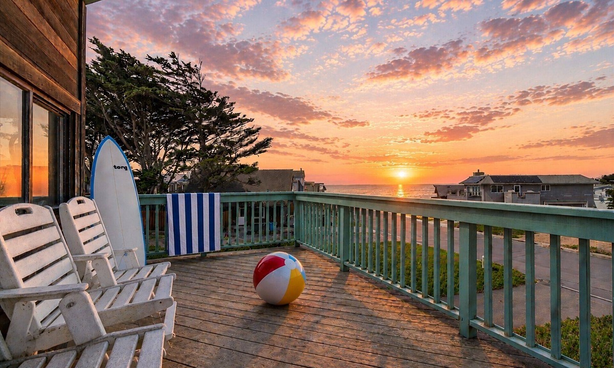 Dillon Beach House | 5 Star Dillon Beach Playcation! Hot Tub~Game Room~Walk to Beach~Knot A Care!