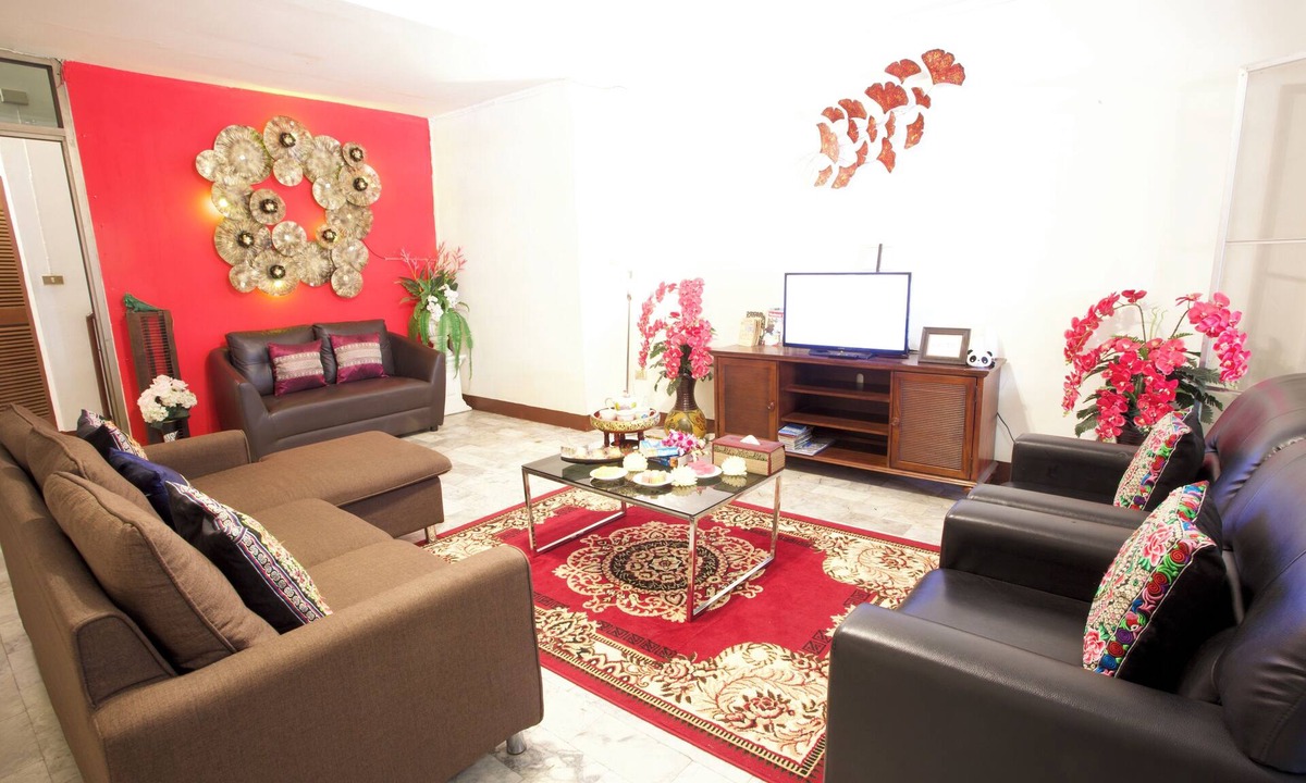 Sri Phum House | 5 Star Hosting for Over a Decade! Luxury Villa Near Chiang Mai’s Best Location!