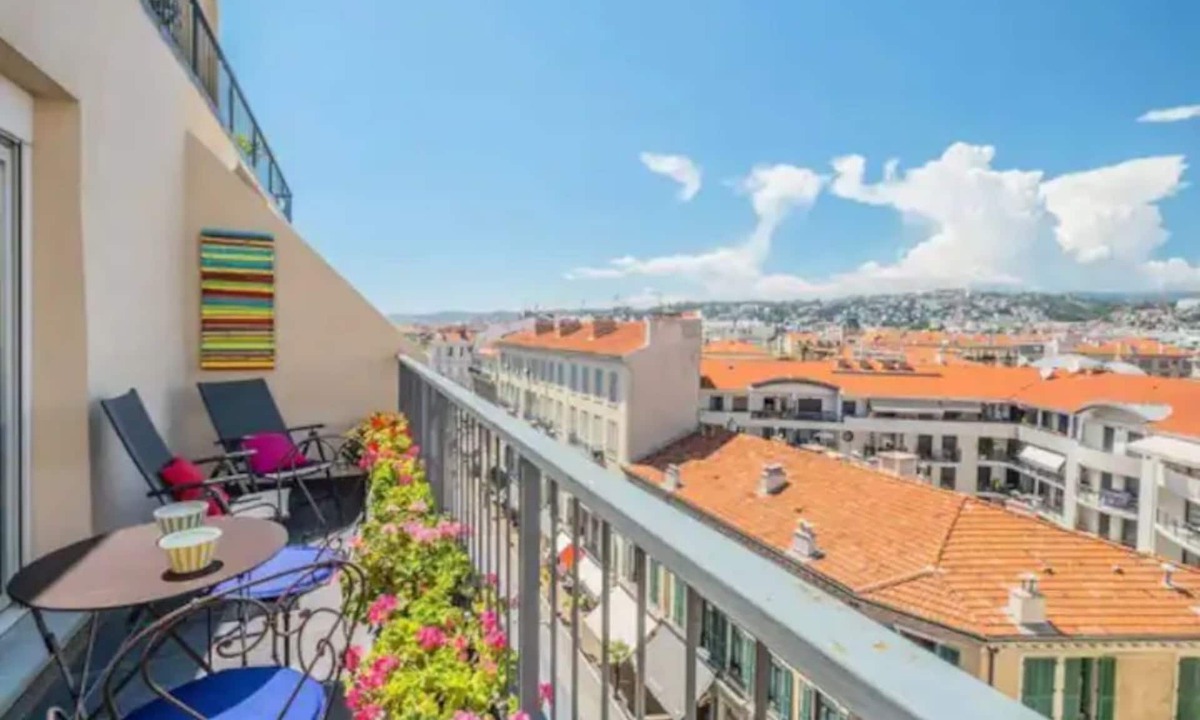 Carabacel Apartment | 5 Star Luxury Apartment in the Heart of Nice