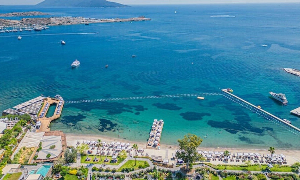 Gumbet Villa | 5 Star Seafront Resort Duplex Villa with Private Beach