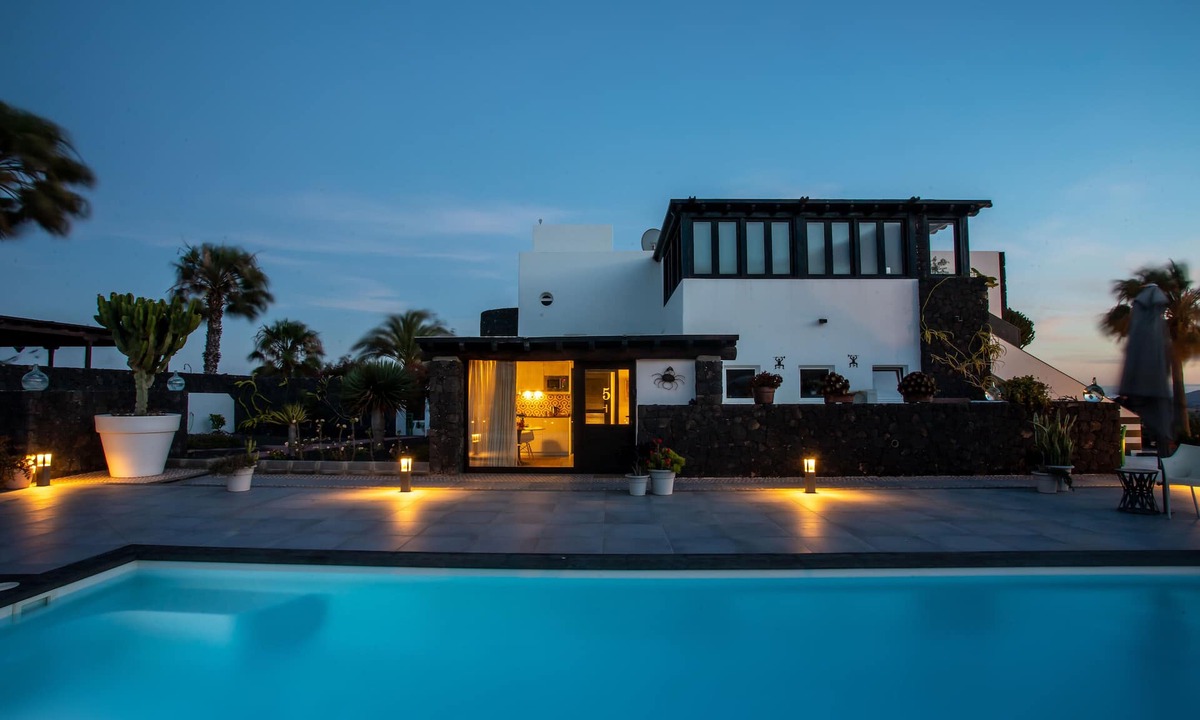 Macher Bed & Breakfast | 5 Suites