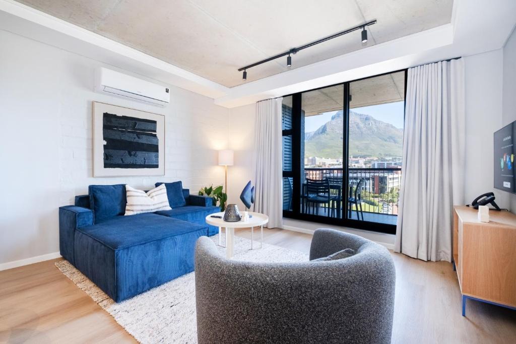 Observatory Apartment | 511 Riverlands - Lux 2 Bedroom Apartment with Parking