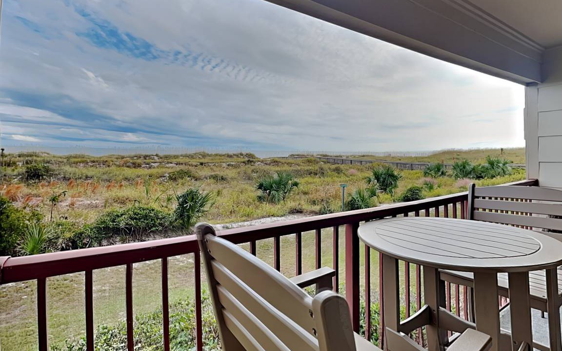 Folly Field Condo | 52 m² Condo ∙ 1 bedroom ∙ 6 guests