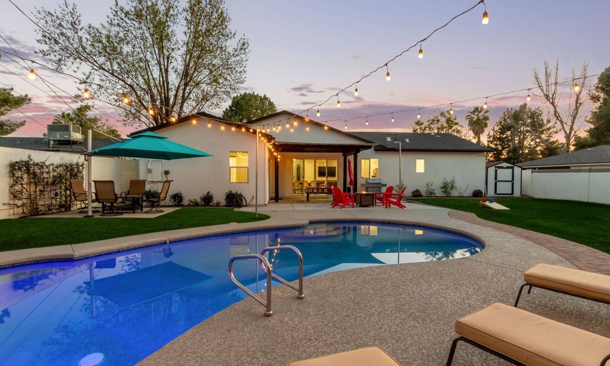 Camelback East House | 5BD w/Heated Pool, Game Room, & HUGE Back Yard!