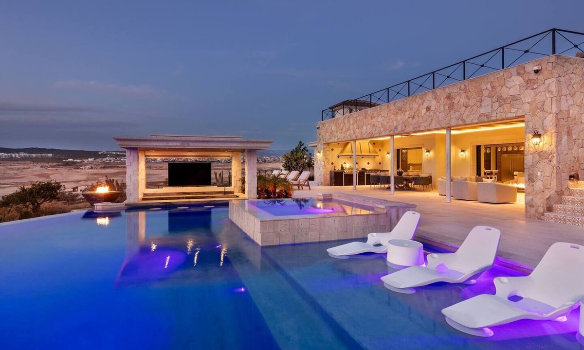 Los Cabos House | 5BR Ocean-View Estate | Pool, Golf Cart, Transport