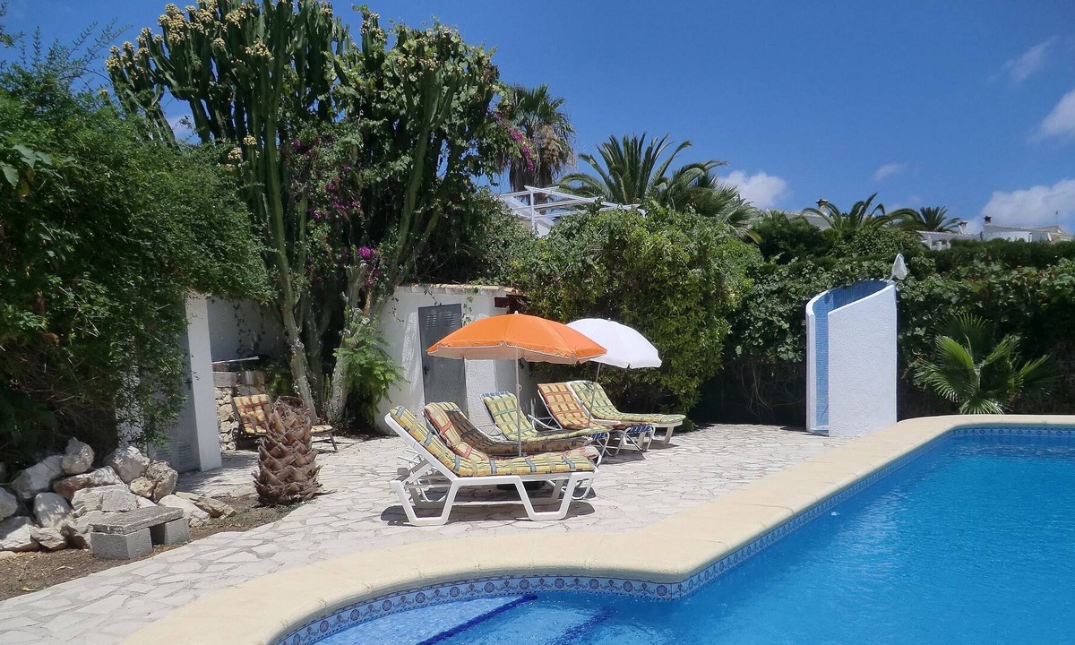 El Tesoro Villa | 6/8 berth Villa Private Pool, Close Beach, TV+Wifi, Games Room, Bedroom Aircon