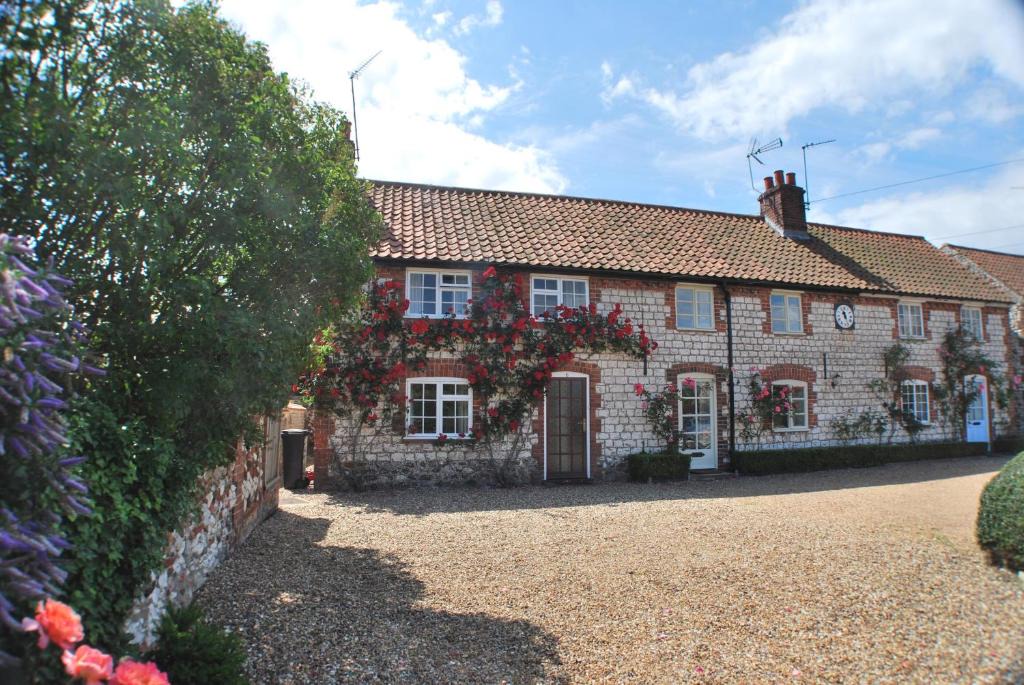 Thornham House | 6 Clock Row