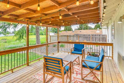 Hazel Dell House | 6 Mi to Downtown Vancouver: Peaceful Home w/Deck