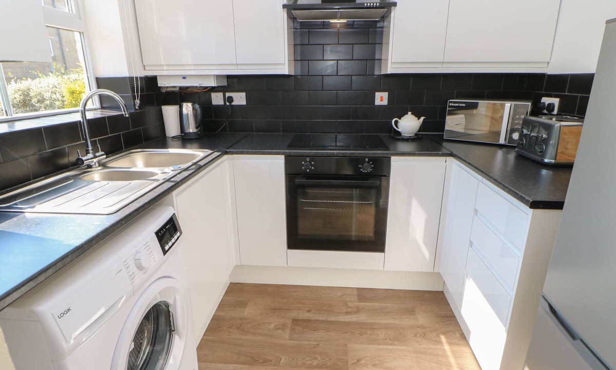 Leyburn Cottage | 66 Dale Grove