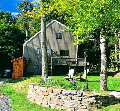 West Dover Villa | 6BD 3BA - Mount Snow VT - Ski-Back Trail - Shuttle