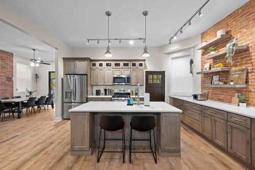 Point Breeze North Apartment | 6BR Group Retreat w/BBQ, Game Room, and Parking