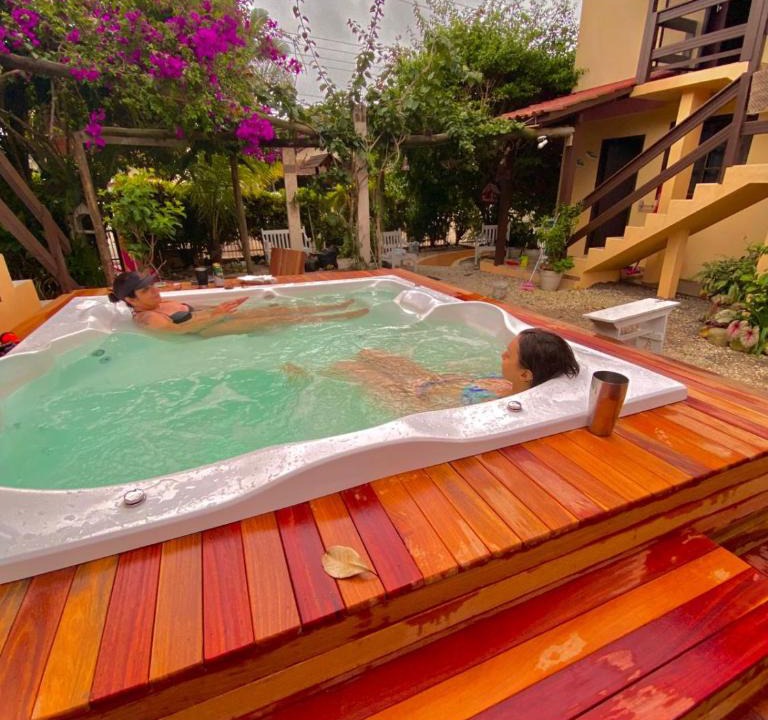 Bombas Apartment | 7 - Apartamento com jacuzzi para até 05 pessoas em Bombas