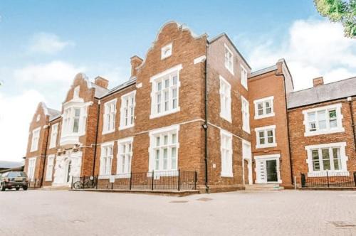 Durham Apartment | 7 The Cathedrals