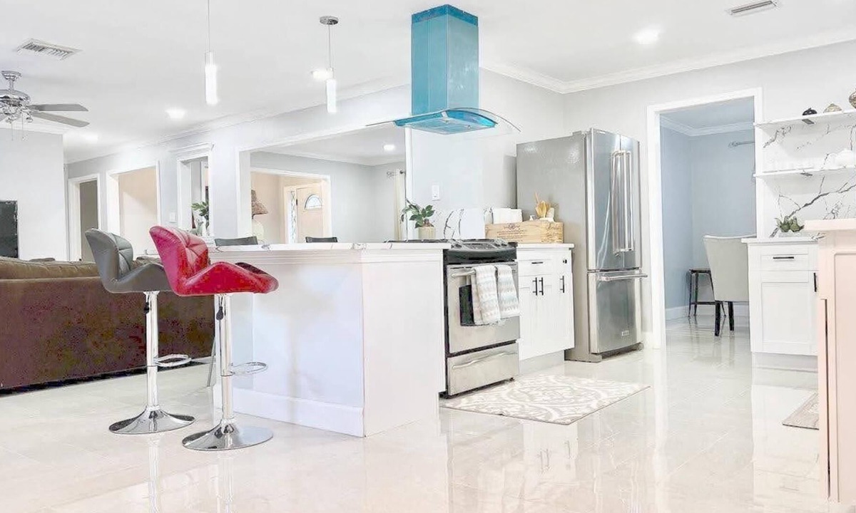 Sharpstown House | 77036 - Beautiful Central Southwest Home