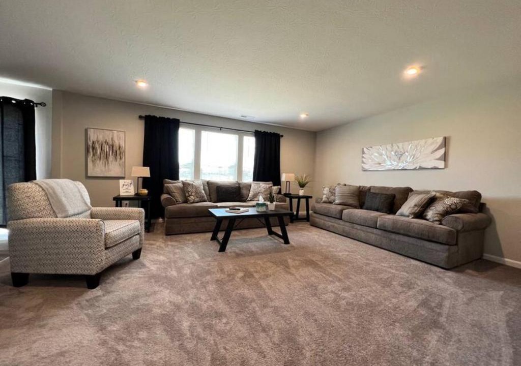 Otterbien Home House | 7876 Ellington Court Cheerful 4 Bedroom Home Brand New Construction