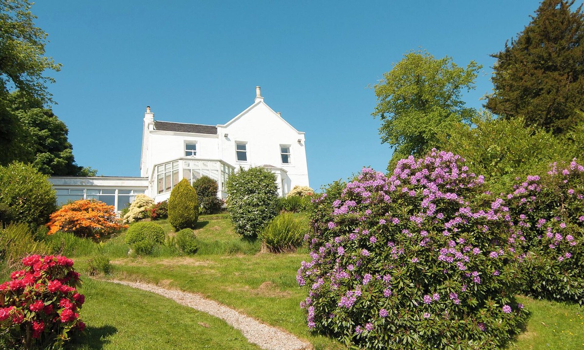 Port Bannatyne Cottage | 8 bedroom accommodation in Rothesay, Isle of Bute