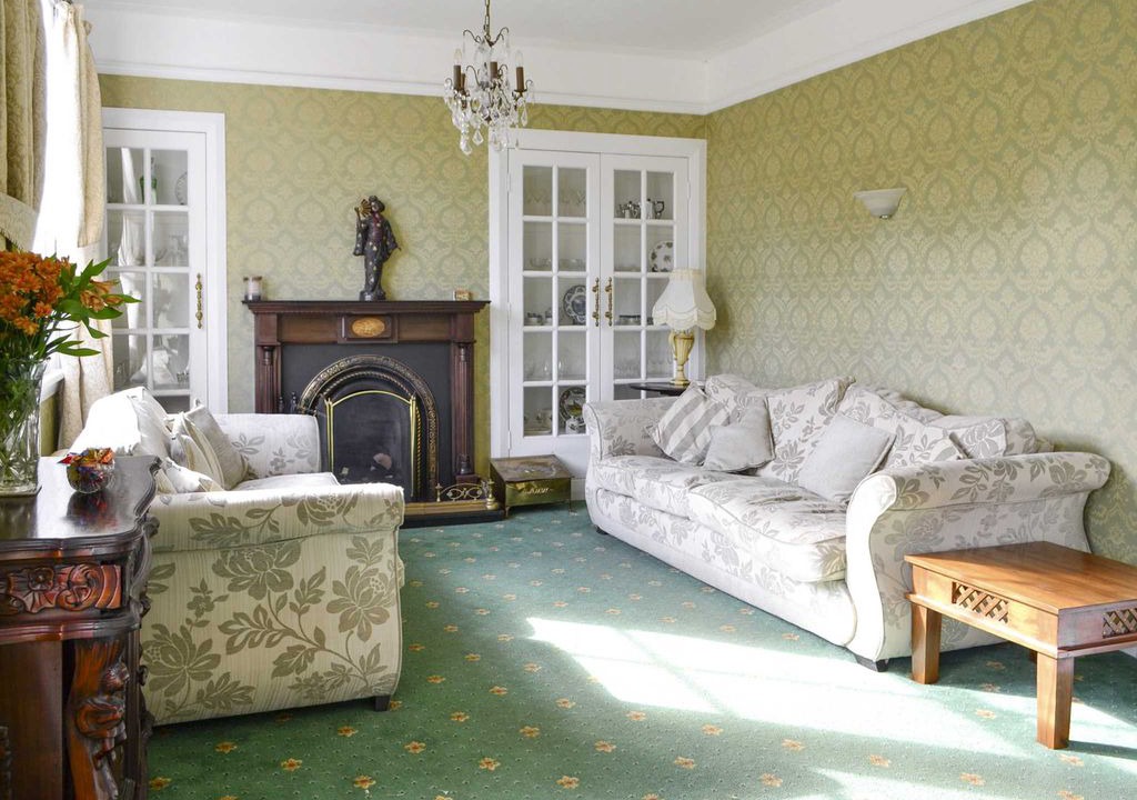 Gordon Cottage | 8 bedroom accommodation in Gordon, near Kelso